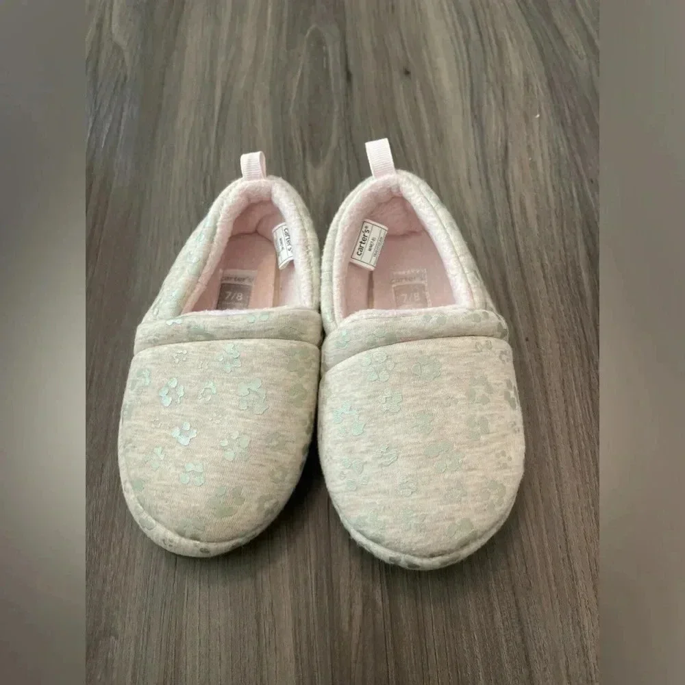 Carters toddler girls tan leopard slippers size 7/8C